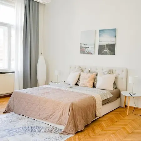 Charmante Altbauwohnung 72Qm Vienna Exterior photo