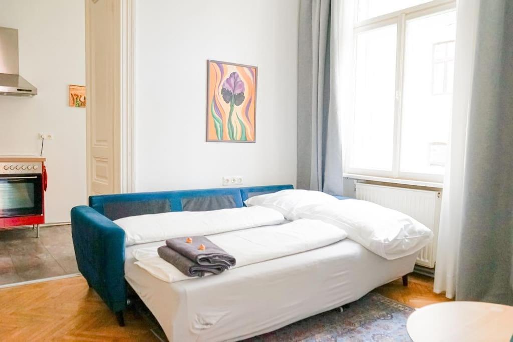 Charmante Altbauwohnung 72qm * Wiedeń